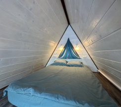 Дом A-frame в Над Рекой