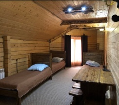4-местн. в домике (4разд. кровати) № 25 №26 цена за номер в Горные Забавы