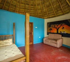 Семейное бунгало с 2 комнатами в Roots Retreat and Camping Resort