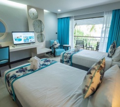 Двухместный номер Deluxe 2 отдельные кровати в Peach Hill Resort