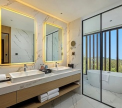 Люкс с 2 комнатами односпальная кровать в Laya Resort Phuket Island