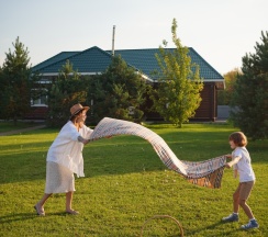 Дневное пребывание в Земские имения