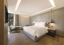 Номер Deluxe в HOMM Sukhumvit34 Bangkok by Banyan Tree Group