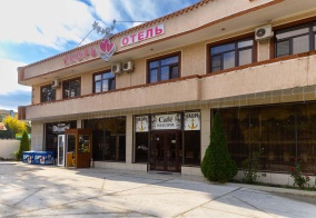 Курортный отель Якорь в Джубге