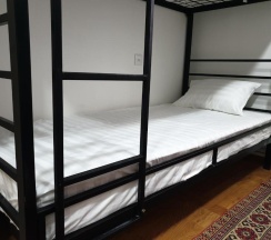 Кровать в общем номере (мужской номер) в Station Hostel