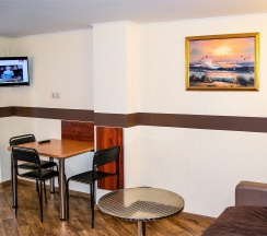 Номер первой категории в Лермонтова 8