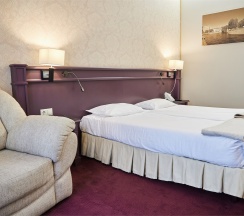 Улучшенный стандарт: Больше пространства в The Bridge hotel
