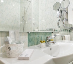 Джуниор Сюит в Suleiman Palace Hotel