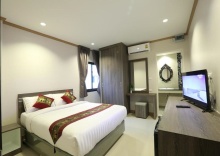 Номер Deluxe в Riqueza Suites Pattaya