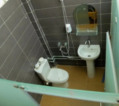Трёхместный номер в Castle Hotel