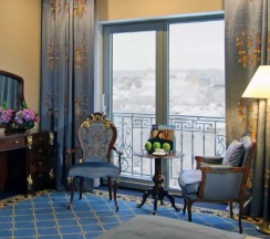 Двухместный люкс Orion с видом на город (двуспальная кровать) в Orion Hotel