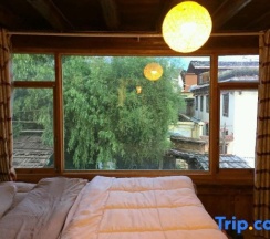 Двухместный номер Standard двуспальная кровать в Up In The Air Youth Hostel