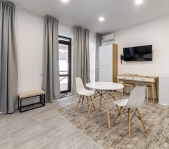 Studio Village "GARDEN" в Уральские зори
