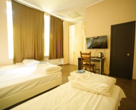 Стандартный трехместный номер в Night train motel