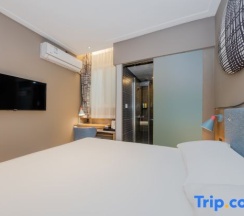 Двухместный номер Standard двуспальная кровать в Homeinn (Shanghai Pudong Sanlin Metro Station)