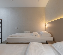 Улучшенные четырехместные апартаменты 1+1+1+1 | Superior apt QUAD 1+1+1+1 в Аура