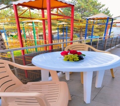 Пятиместный Комфорт с балконом в Уральские самоцветы