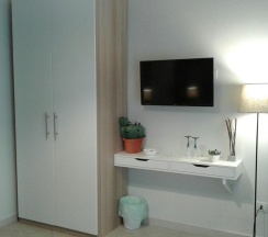 Двухместный номер Comfort с балконом двуспальная кровать в Kaktus Guest House