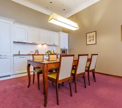 VIP Люкс в Райкин Plaza Hotel
