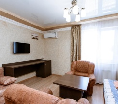 Комната полулюкс семейная в Лоза