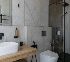 Двухместный Малый люкс (Корпус 2) с террасой двуспальная кровать в Кубань