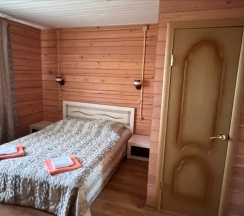 Коттедж 7 на 14 мест с баней в Северная звезда