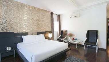 Двухместный люкс двуспальная кровать в A&EM - The Petit Hotel