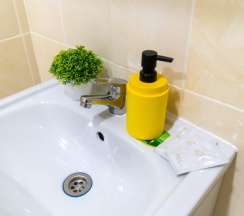 Апартаменты улучшенные с двумя спальнями и балконом для 8 гостей в Степаненков