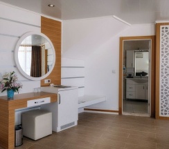 Одноместный номер Standard с балконом в Отель Royal Towers Kiris