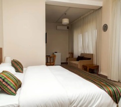 Люкс Deluxe с видом на город в Antika Amman Hotel