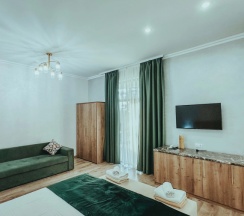 Двухместный полулюкс c 1 комнатой двуспальная кровать в Нарт