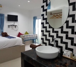 Двухместный номер Deluxe двуспальная кровать в Phannarai House