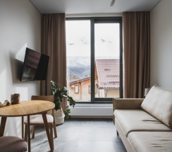 Семейный номер Superior с красивым видом из окна в Куб Грин