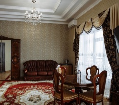 Люкс с двумя балконами в Сарапулъ