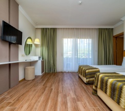 Трёхместный номер Gul Resort Standard в Armas Gul Beach (ex. Otium Gul Beach Resort)