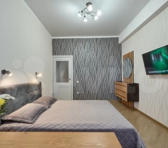 Квартира в Апартаменты на улица Декабристов, 36/2