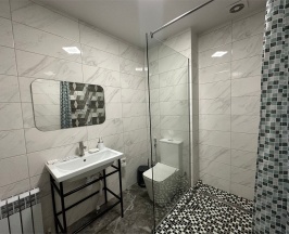 ПОЛУЛЮКС в Max SPA