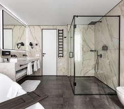 Сенаторский люкс в Krasnodar Marriott Hotel