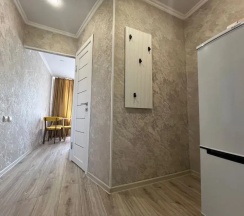 Двухместные апартаменты c 1 комнатой с балконом (двуспальная кровать) в Квартира Уютная в Центре