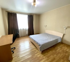 2-комнатные апартаменты стандарт 2-к. кв. ул. Токмакова 36 №42 в Декабрист на Токмакова 36