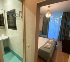 Апартаменты с видом на магнолии в Joy apartments