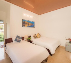 Семейный номер Standard с видом на сад в Strawberry Garden Homestay