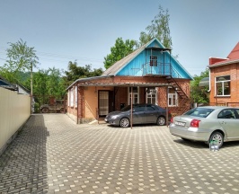 дом в Август