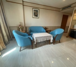 Одноместный полулюкс в Diamond Plaza Hotel Suratthani