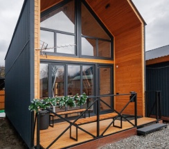 Двухэтажный Барнхаус в Snowcatcamp