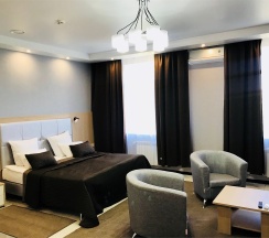 Семейный в Семь королей