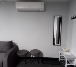 Джуниор сюит в Музыка и Время