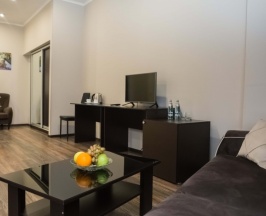 Улучшенный люкс с кроватью размера "king-size" в Лофт