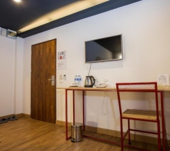 Двухместный номер Standard 2 отдельные кровати в Give Me 5 Hostel