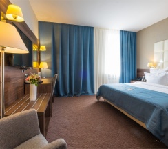 СУПЕРИОР С 1 КРОВАТЬЮ «KING SIZE» в Томь River Plaza